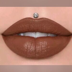 Jeffree Star Velour plastic Surgery Liquid Lipstick